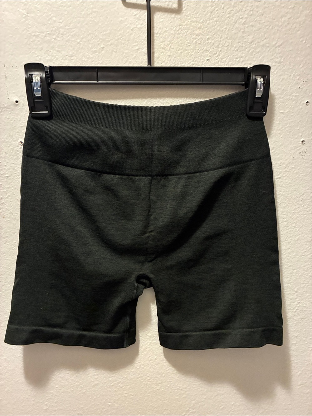 High-Rise Athletic Bike Shorts - Dark Green